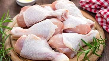 Tips Memilih Daging Ayam Segar dan Bebas Pengawet